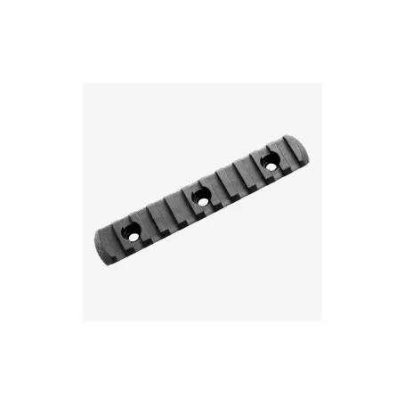 MAG593 | M-LOK® Polymer Rail Section, 11 Slots