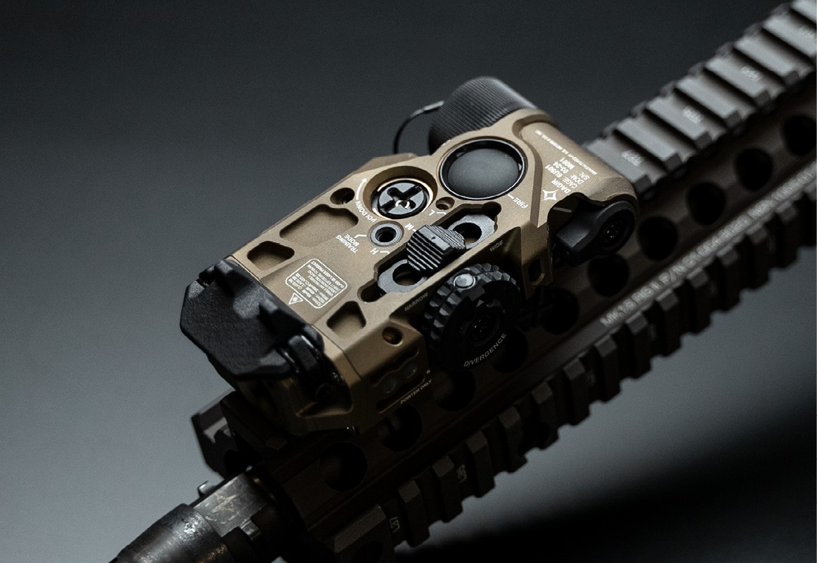 B.E. Meyers Dagir rail 2